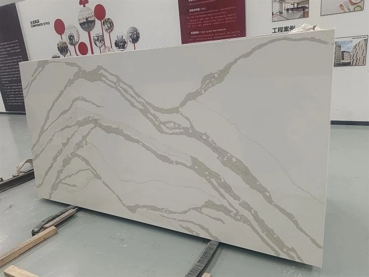 Wholesale-White-Color-Calacatta-Quartz-for-Countertops-Vanity-Tops-Floor-Tile-Wall-Tile.webp (1)(001)